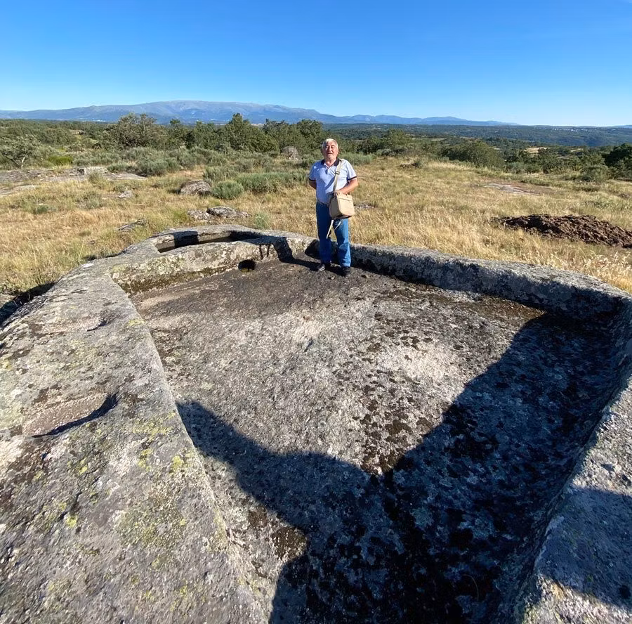 Joaquin berrocal lagares rupestres Salamanca