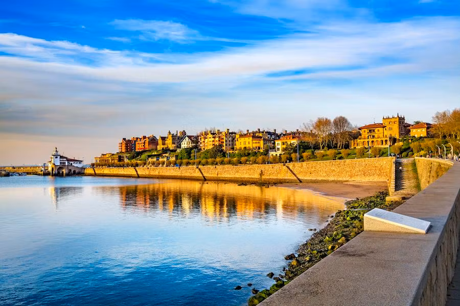Muelle de Arriluze, en el barrio de Neguri