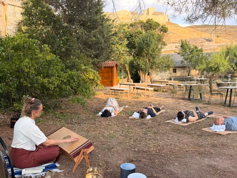 Actividades de relajación en la misma huerta.