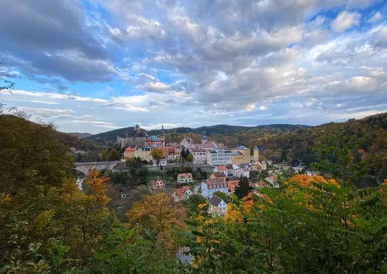 pueblo loket cercano a marianske lazne