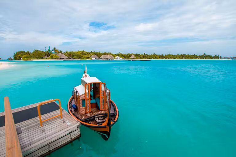 Barco tradicional de Maldivas.