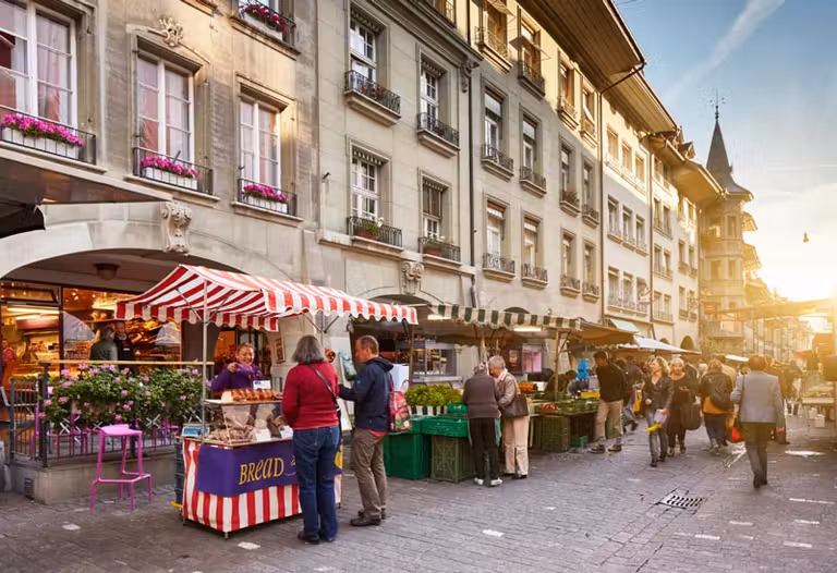 Tips para una escapada inolvidable con amigas a Berna