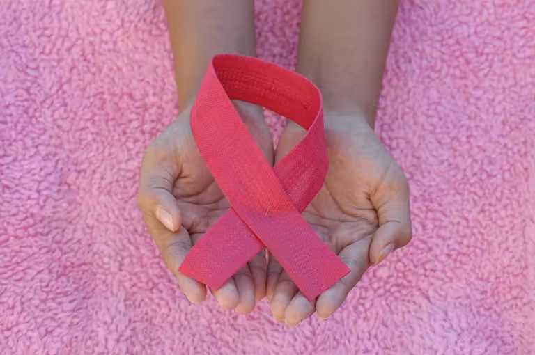 lazo rosa cancer de mama