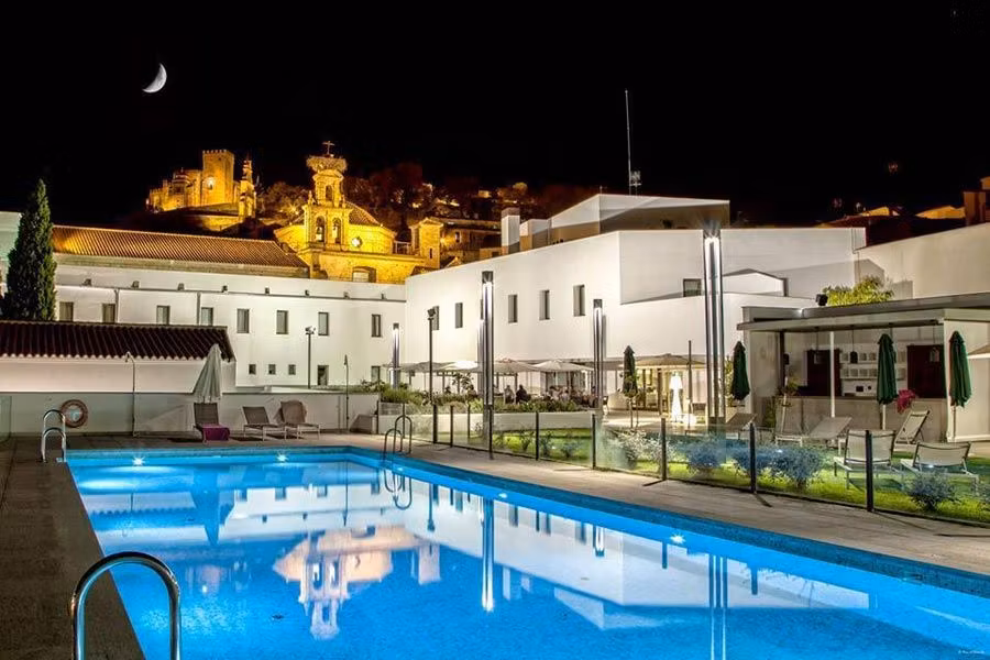 hotel convento aracena, viaje huelva, ruta del jabugo