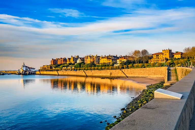 Paseo de las Villas de Getxo.