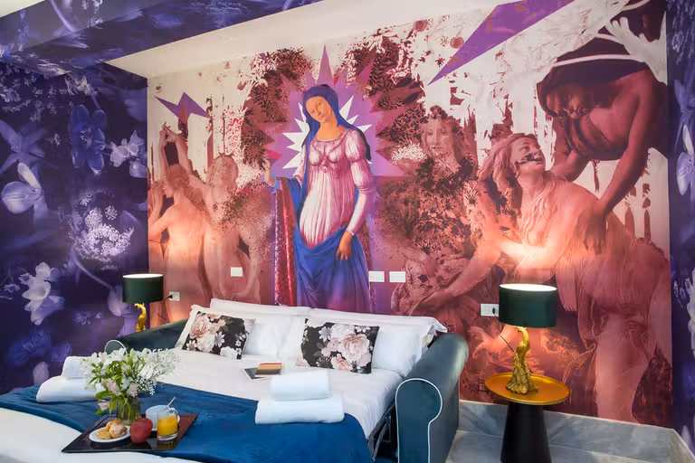 El hotel tiene habitaciones que son perfectas para las familias viajeras