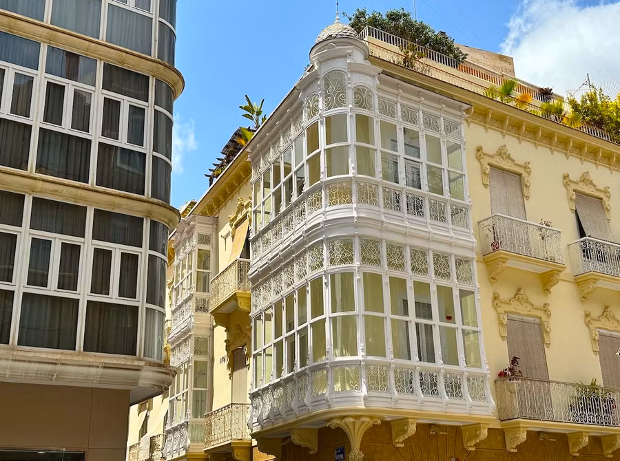 Calle Mayor de Cartagena.