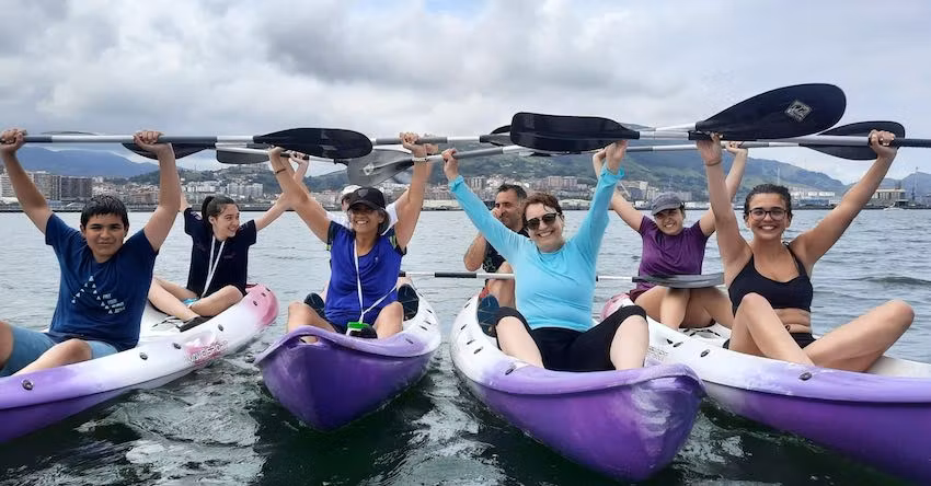 Paseo en kayak por Getxo.