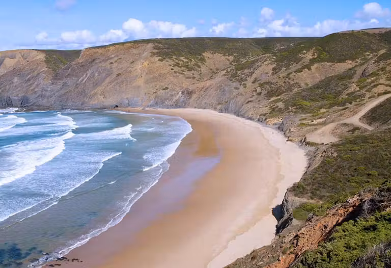 Playa de Ponta Ruiva, en el Algarve.