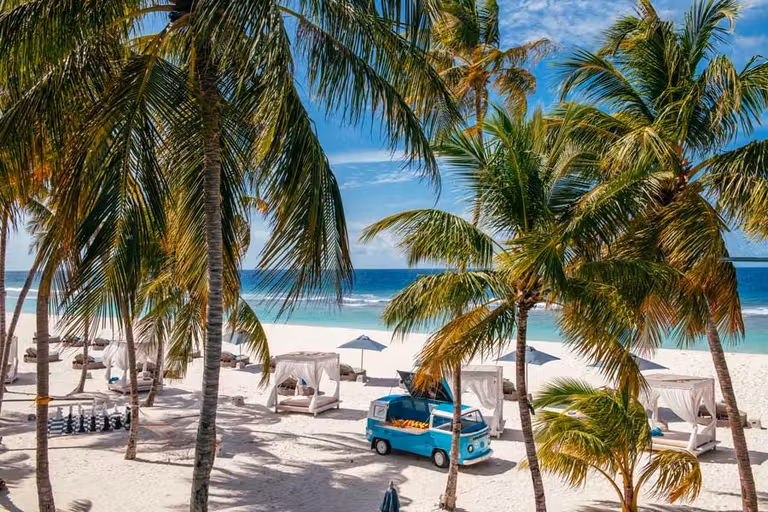 snacks en las playas de maldivas