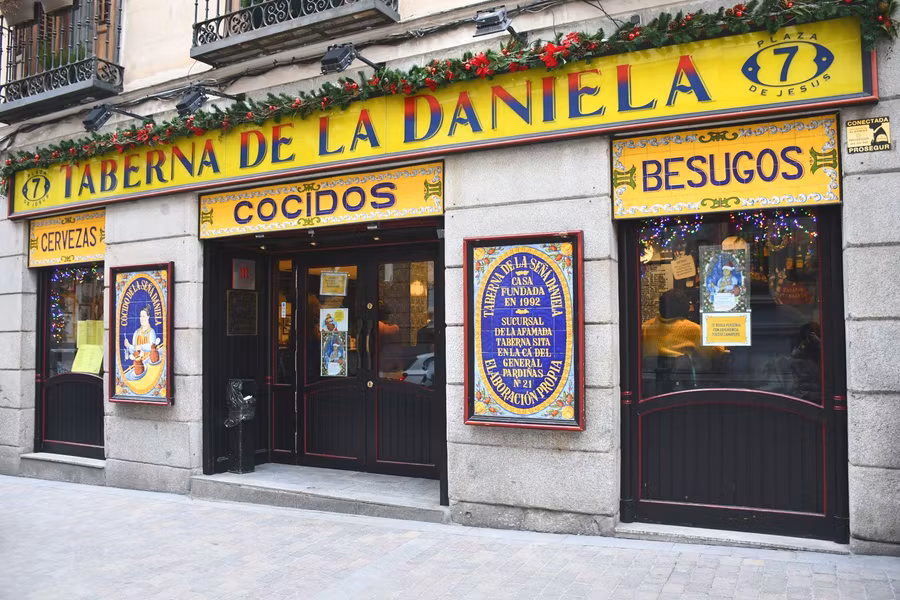 De cañas en Madrid: ruta por el barrio de los Austrias y por el de las Letras