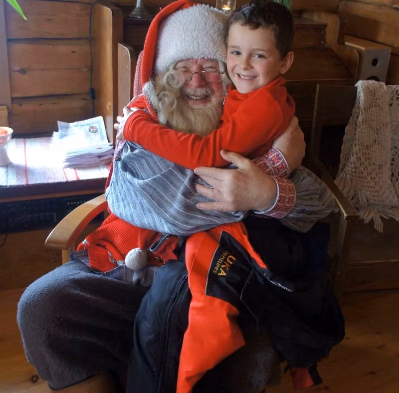Visitar a Papá Noel en su cabaña en Laponia
