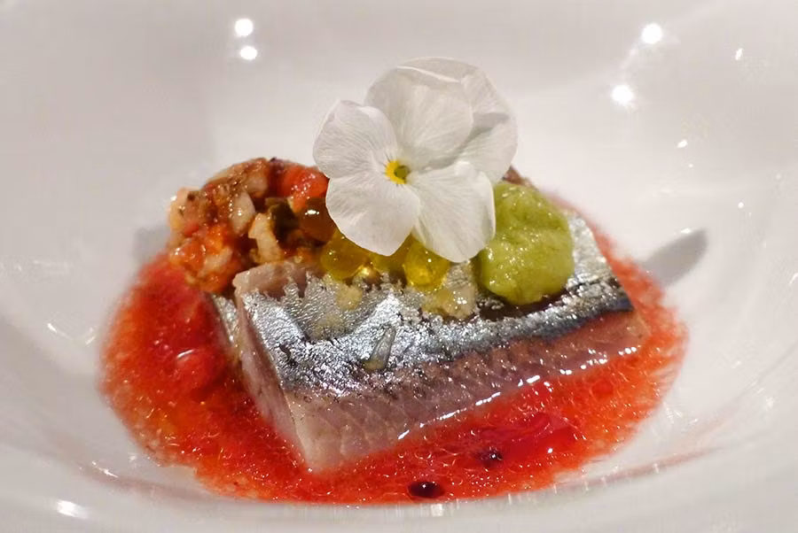 Sardina macerada en cítricos del restaurante El Sueño del General.