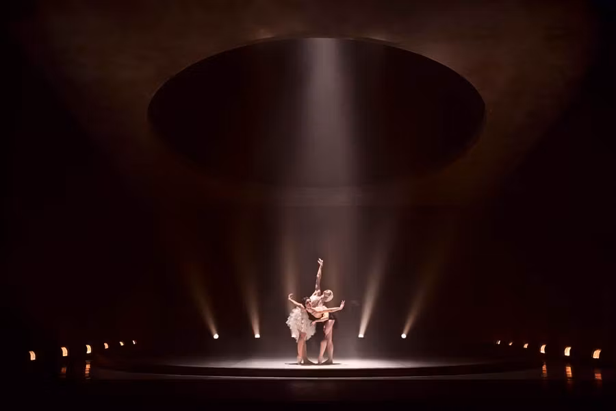 El lago’, espectáculo de danza de la compañía LaMov