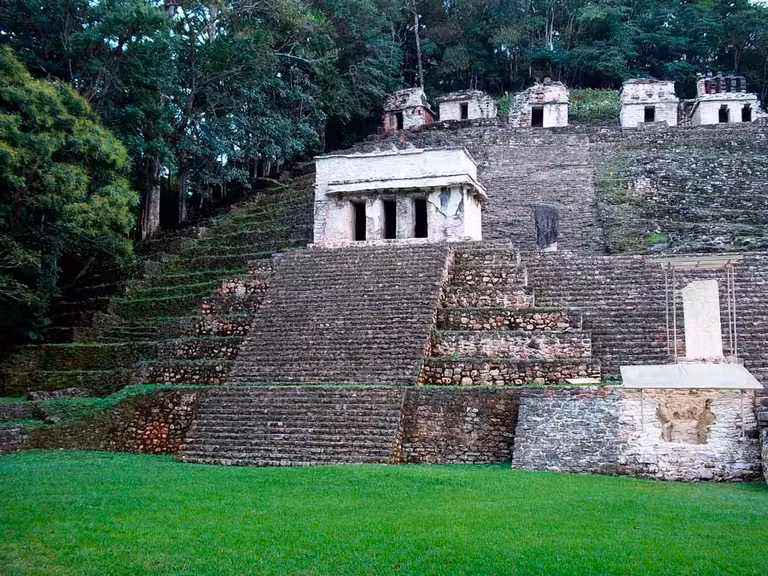 Bonampak, un yacimiento en medio de la selva.