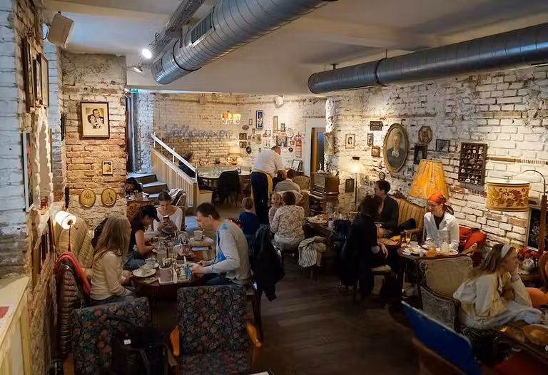 Vollpension, un acogedor café del Freihausviertel perfecto para un viaje a viena con amigas