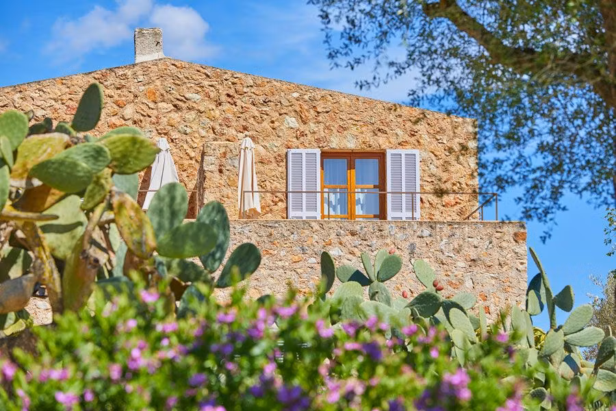 exterior del hotel Son Penya en Mallorca