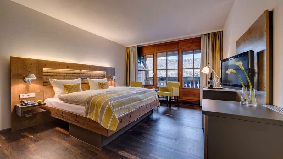 Todas las habitaciones tienen vinculación con el lago: vistas, decoración…