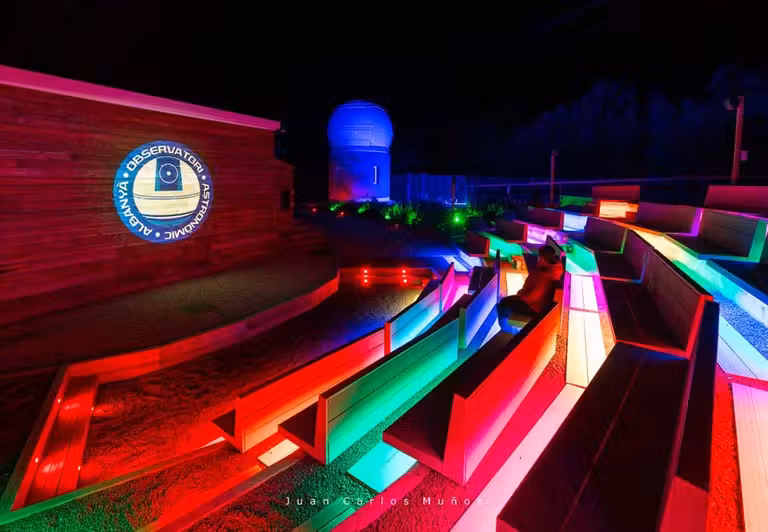 Observatorio astronomico de Albanya