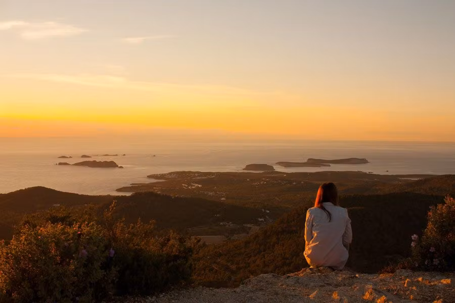 atardecer desde sa talaia en ibiza