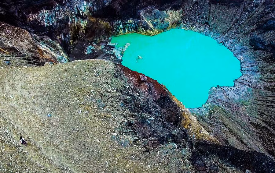 Volcán Llamatepec o de Santa Ana.