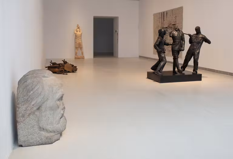 Sala de la exposición ‘Fernando Sánchez. La Perla Peregrina’. © Museo Nacional Centro de Arte Reina Sofía