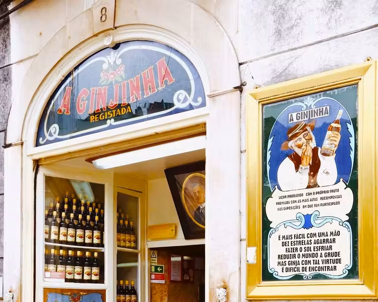 Bar Espinheira, local tradicional de Ginjinha.