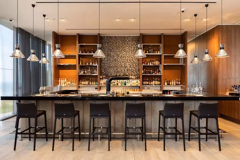 Lounge Bar del AC Lima Miraflores