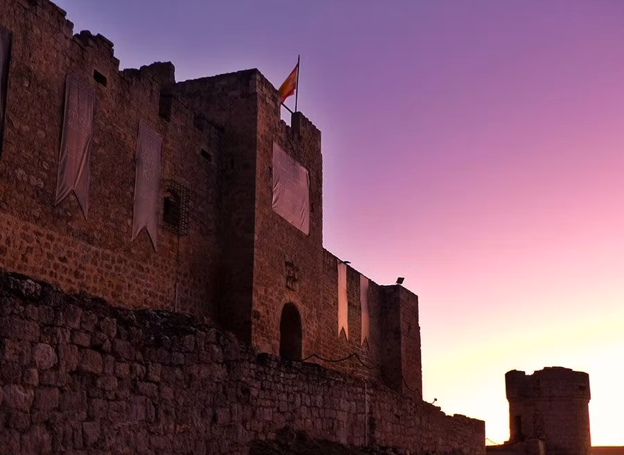 Ruta del vino Cigales, 10 razones para brindar como los Reyes Católicos