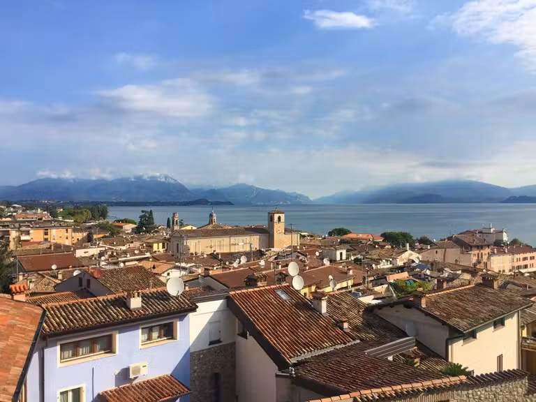 Panorámica de Desenzano, en el lago de Garda.