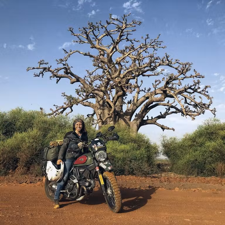 Viajar en moto, trucos y consejos de Alicia Sornosa