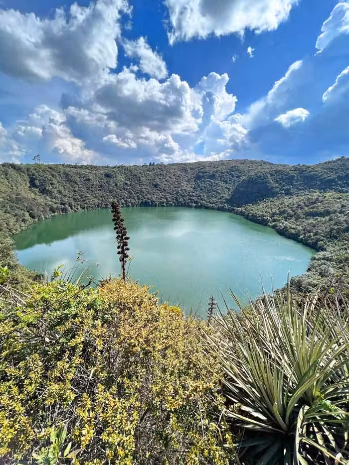 El Lago Dorado de Guatavita en Colombia