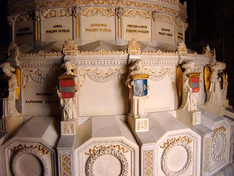 panteon infantes el escorial