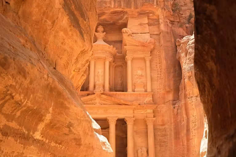 tesoro de petra imprescindible de jordania