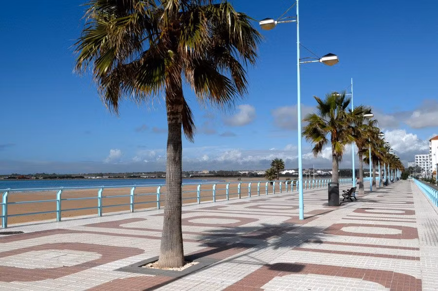 paseo playa valdelagrana