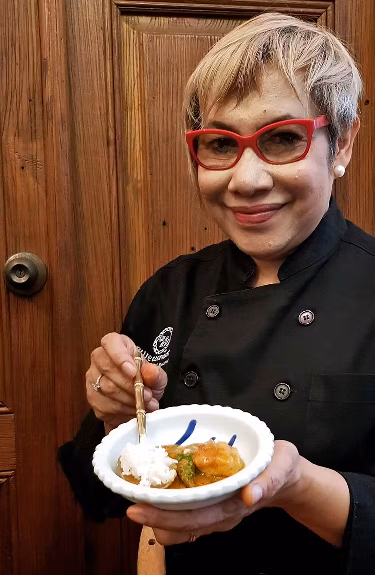 Nooror Somay Steppe,chef del Blue Elephant.