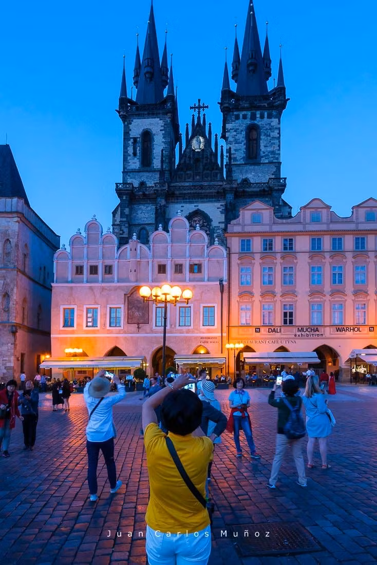 Iglesia de Nuestra Señora de Týn, en la Plaza de la Ciudad Vieja.