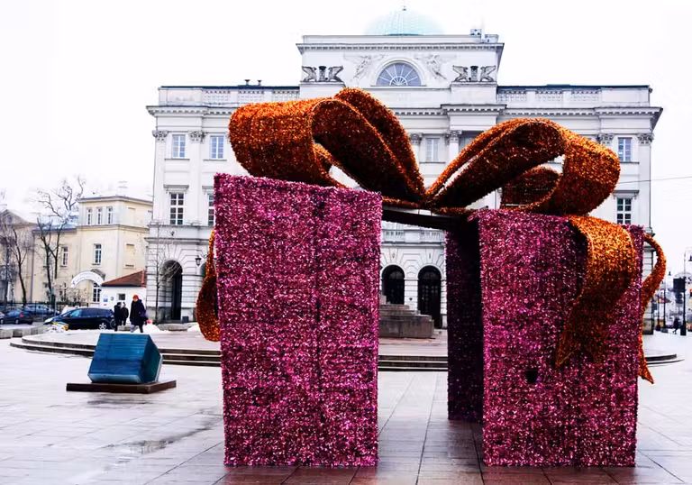 adornos mercadillo navideno de varsovia