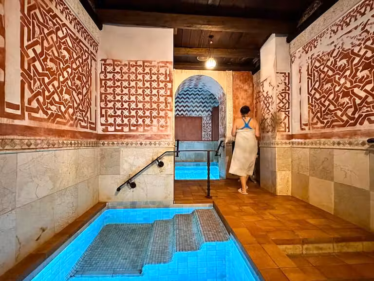 Claustro termal del hotel balneario Castilla Termal Olmedo.