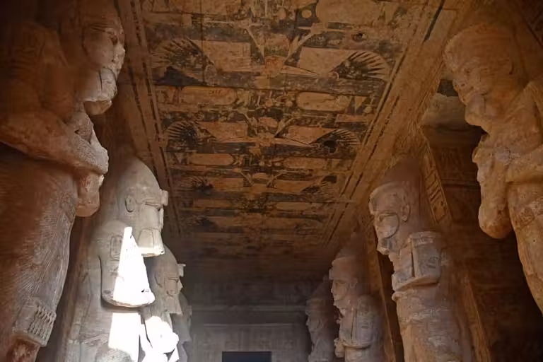 Interior del templo de Abu Simbel.