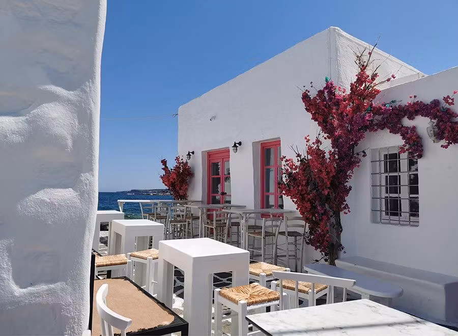 Naoussa es la niña bonita de Paros, en las islas griegas