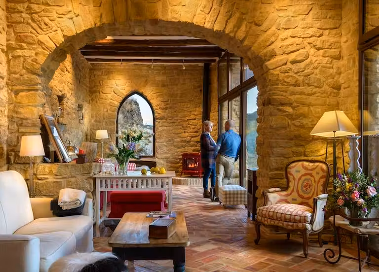 Salón del hotel rural Heredad Beragu.