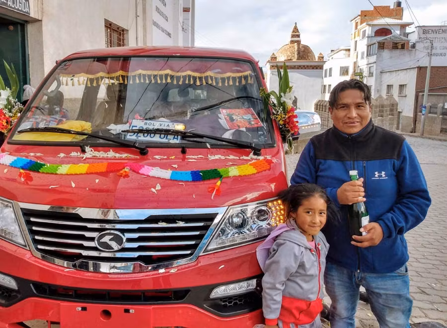 bendecir coches en copacabana