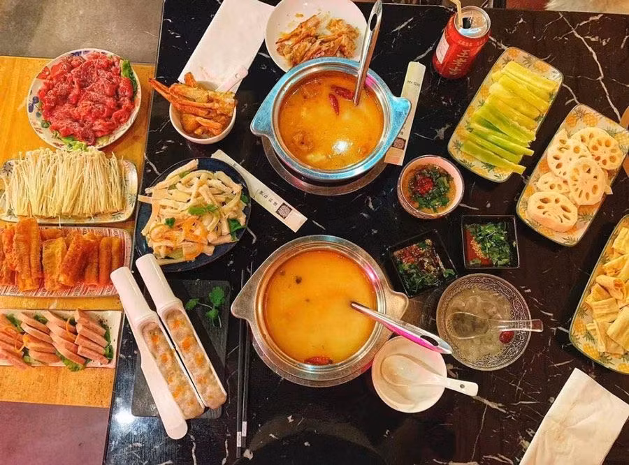 platos del hot pot de Mr. Doulao