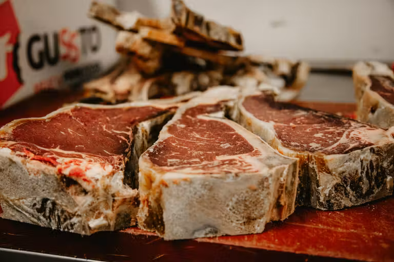 Carne en Birolla Meat Bar.