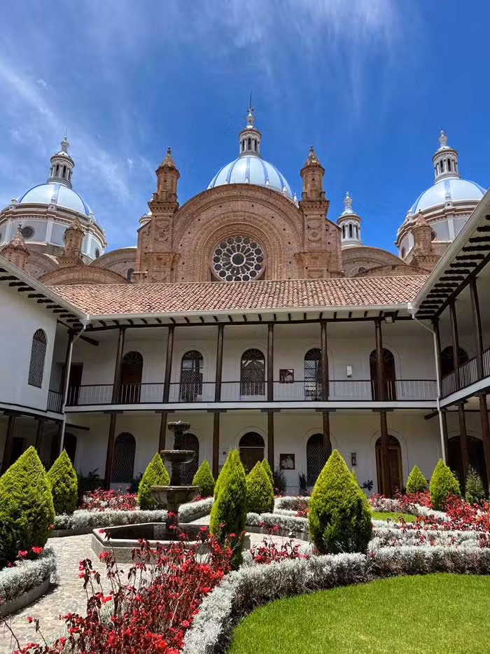 La catedral de la Inmaculada de Cuenca desde el Seminario de San Luis.