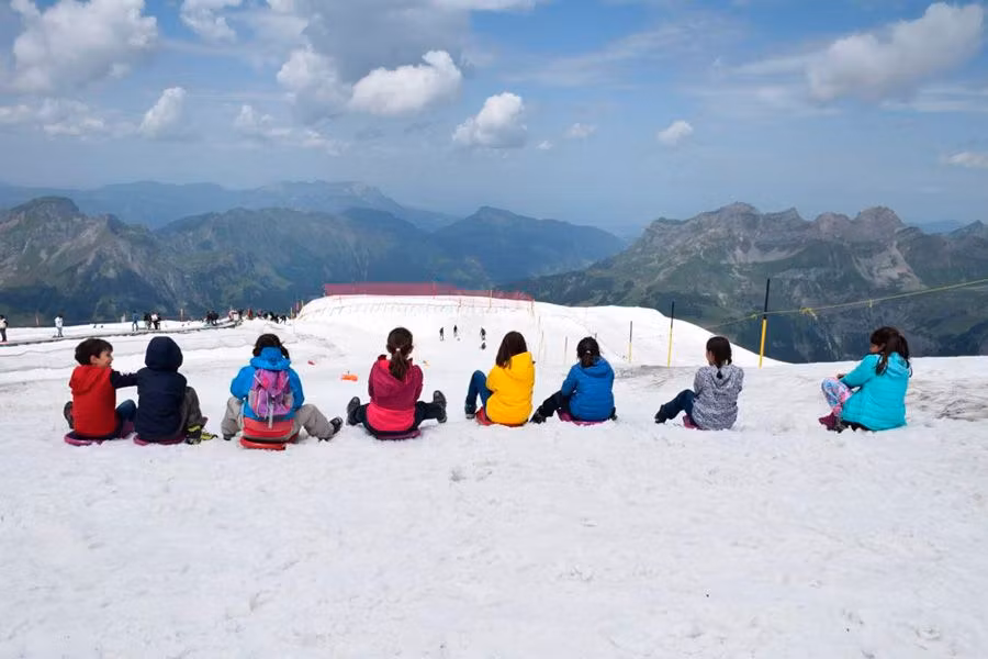 viaje con ninos a Suiza, viajes a Suiza, viajes en familias, actividades en la naturaleza