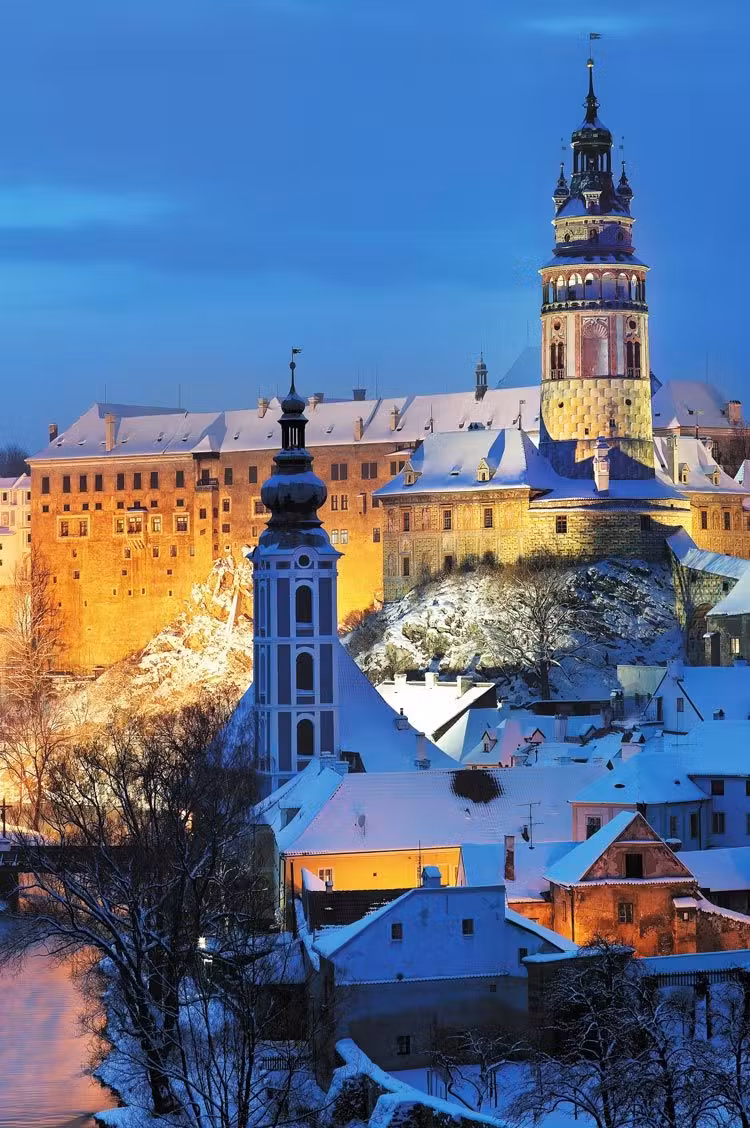 Vista de Český Krumlov con el castillo al fondo.