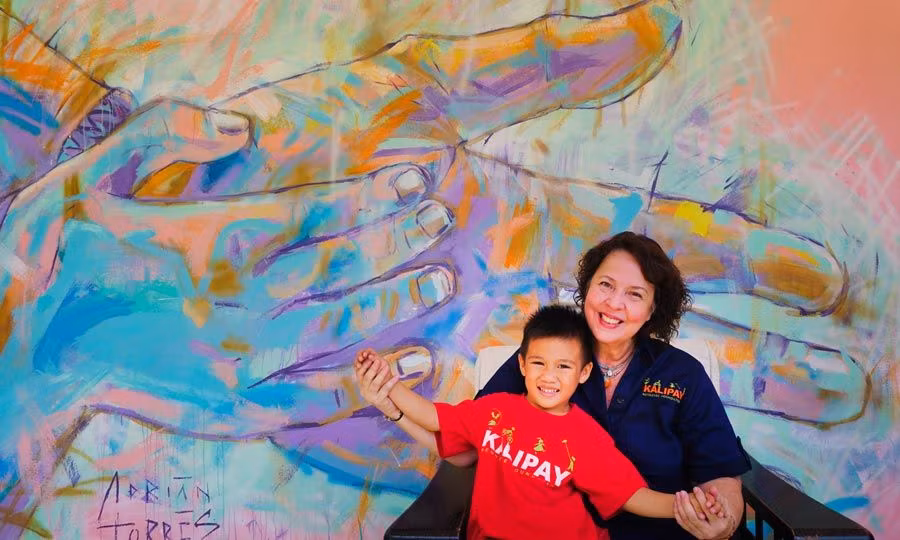 'Todos los caminos llevan a Filipinas', un libro de mujeres extraordinarias