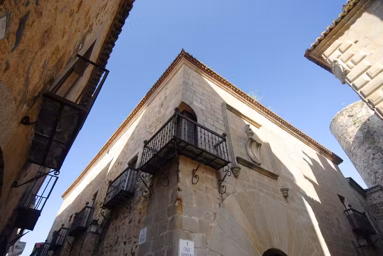 Viajes de mujeres en solitario a Cáceres